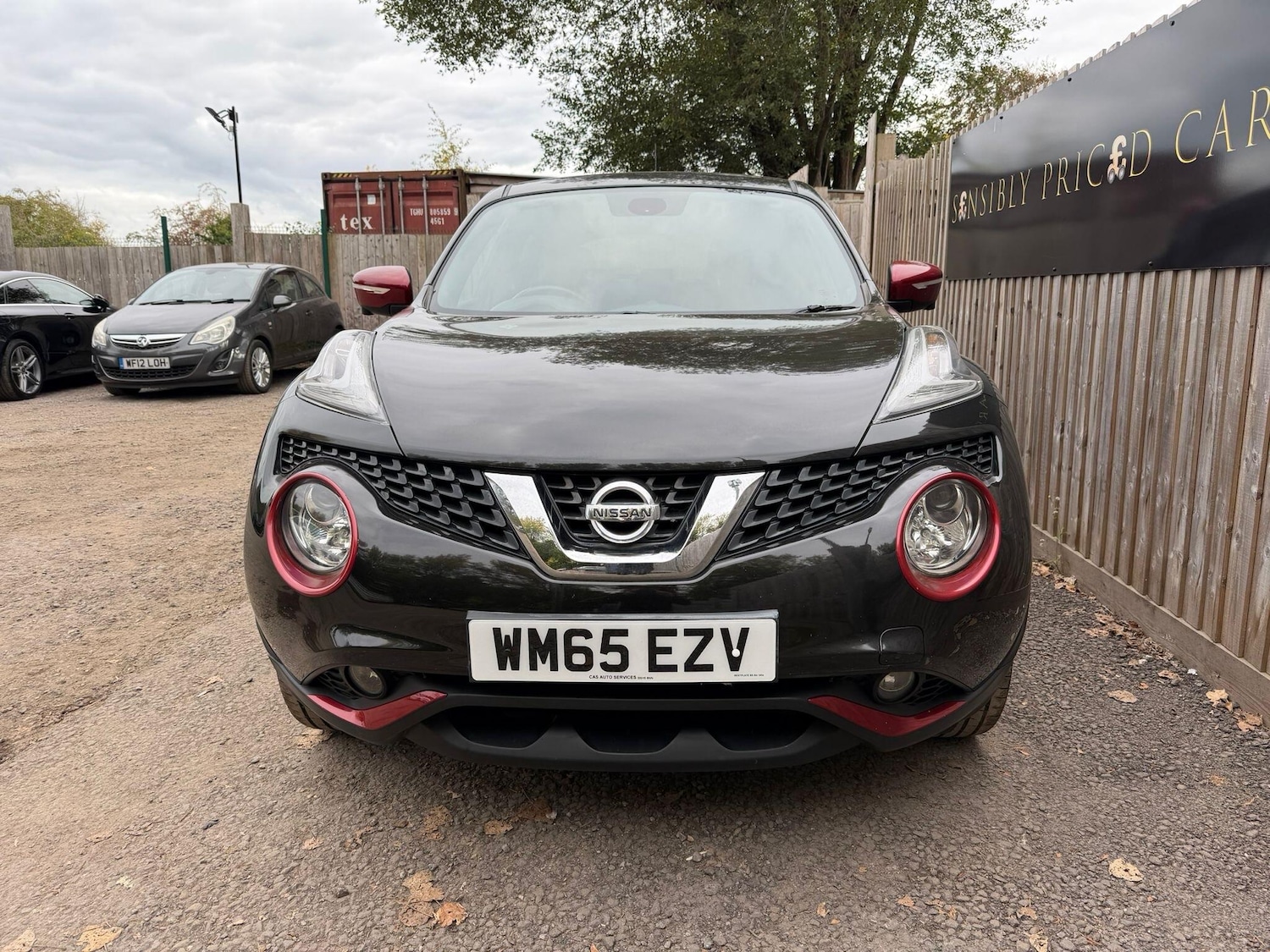Used Nissan Juke 2015 for sale - 76607958: Photo 2