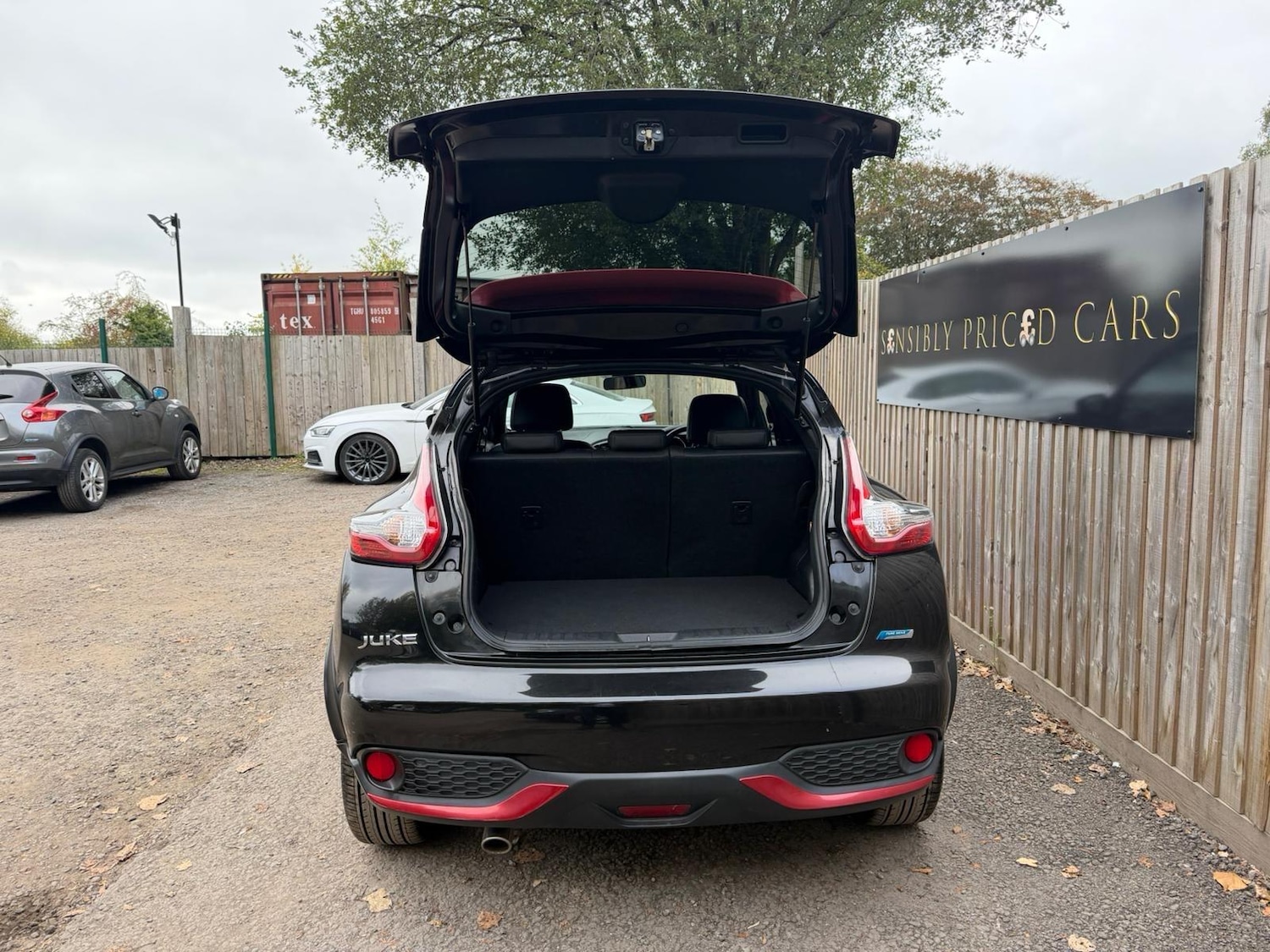 Used Nissan Juke 2015 for sale - 76607958: Photo 23