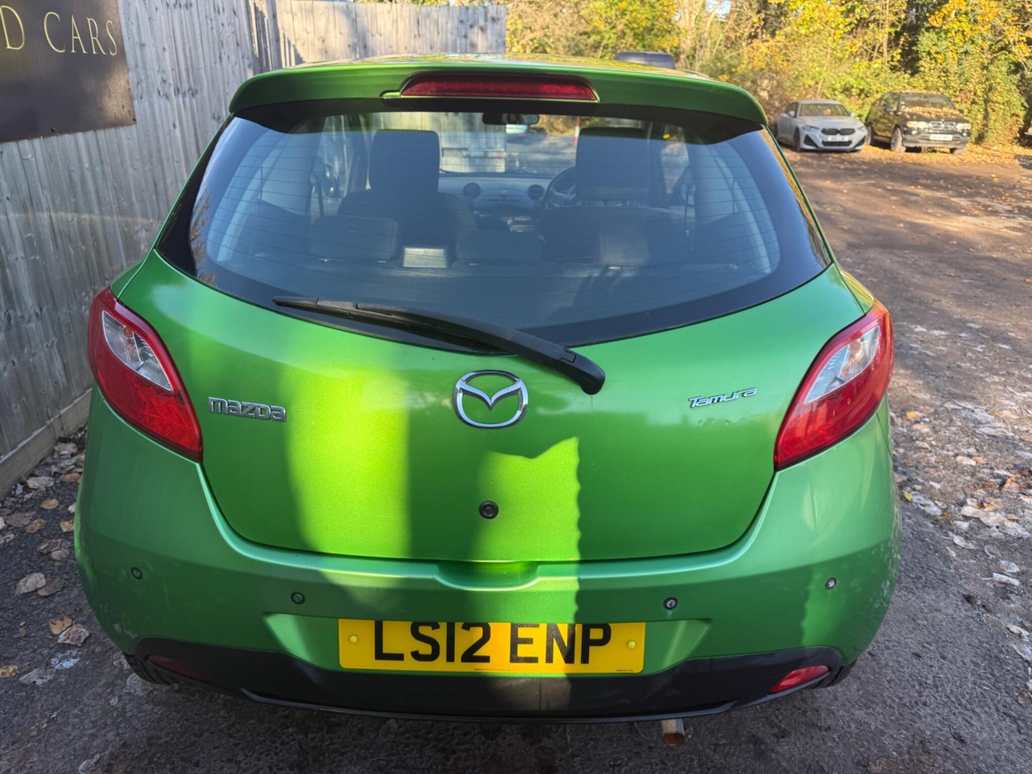 Used Mazda Mazda2 2012 for sale - 76632889: Photo 6