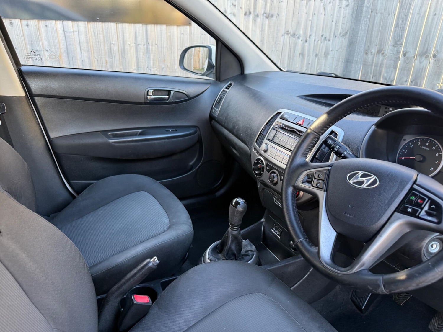 Used Hyundai i20 2012 for sale - 76608061: Photo 13