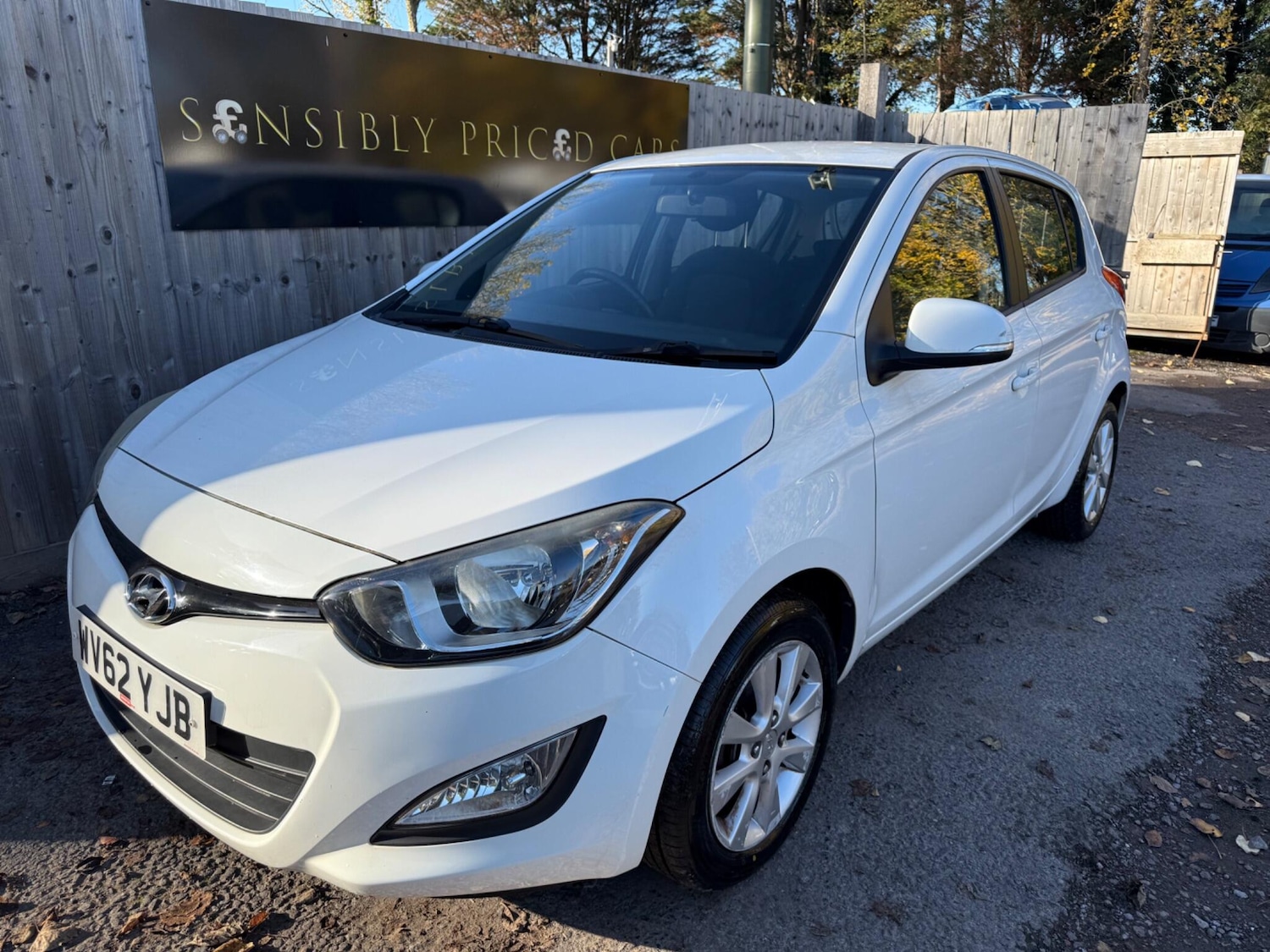 Used Hyundai i20 2012 for sale - 76608061: Photo 3