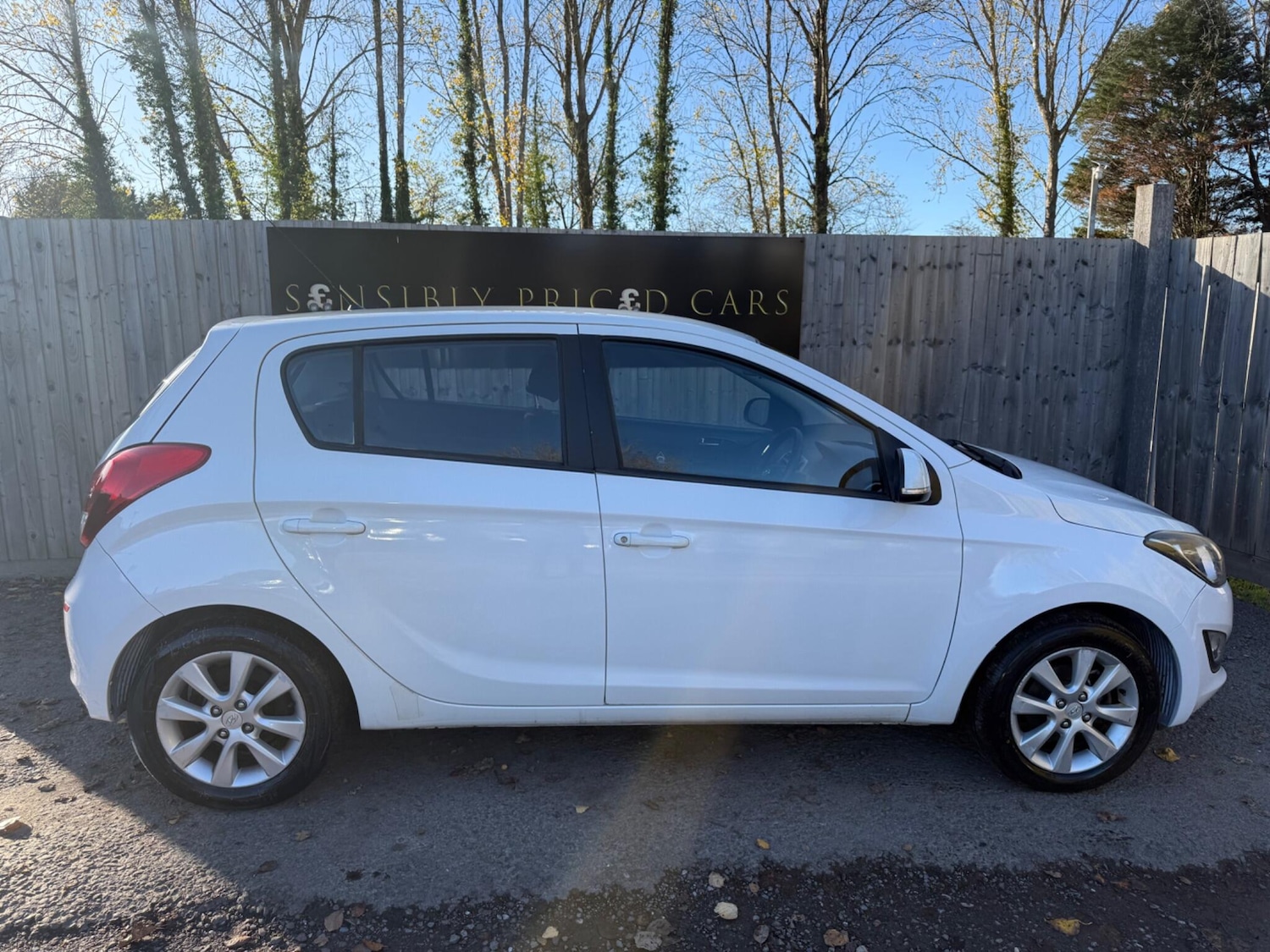 Used Hyundai i20 2012 for sale - 76608061: Photo 7