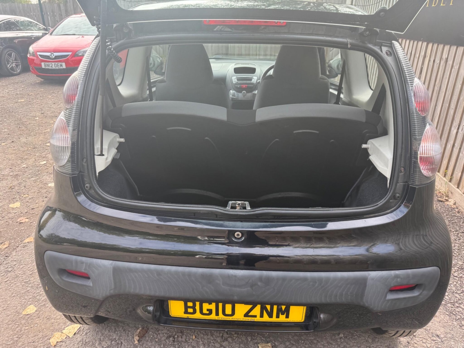 Used Vauxhall Agila 2010 for sale - 76607599: Photo 14