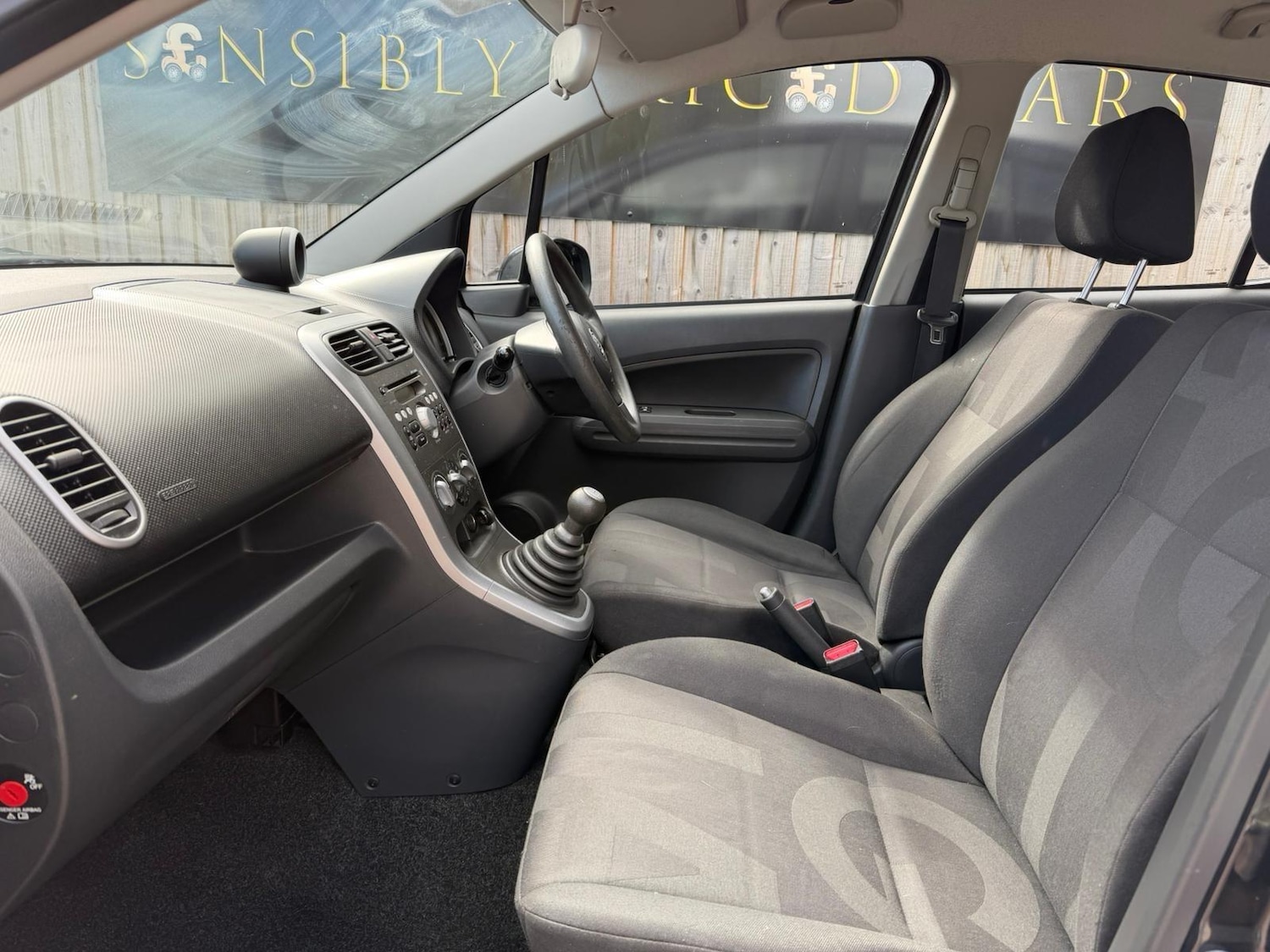 Used Vauxhall Agila 2010 for sale - 76607599: Photo 15