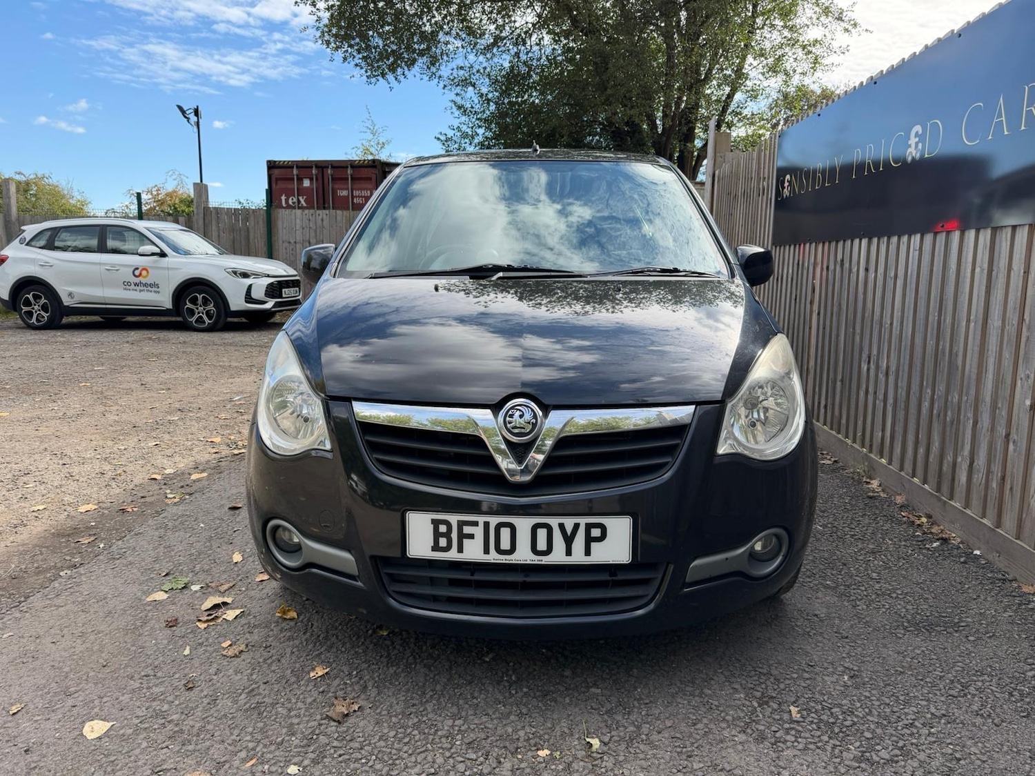 Used Vauxhall Agila 2010 for sale - 76607599: Photo 2