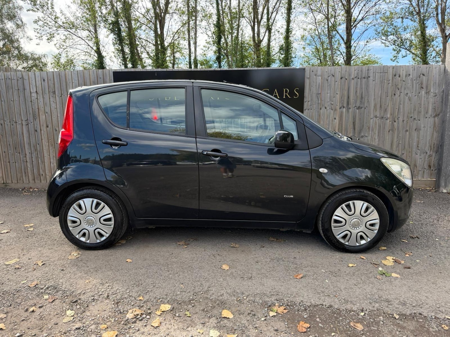 Used Vauxhall Agila 2010 for sale - 76607599: Photo 7