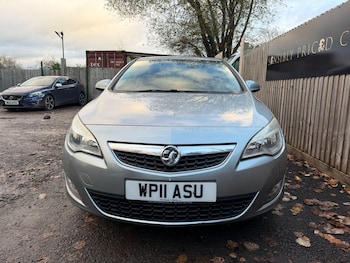 Used Vauxhall Astra 2011 for sale - 76632884: Photo