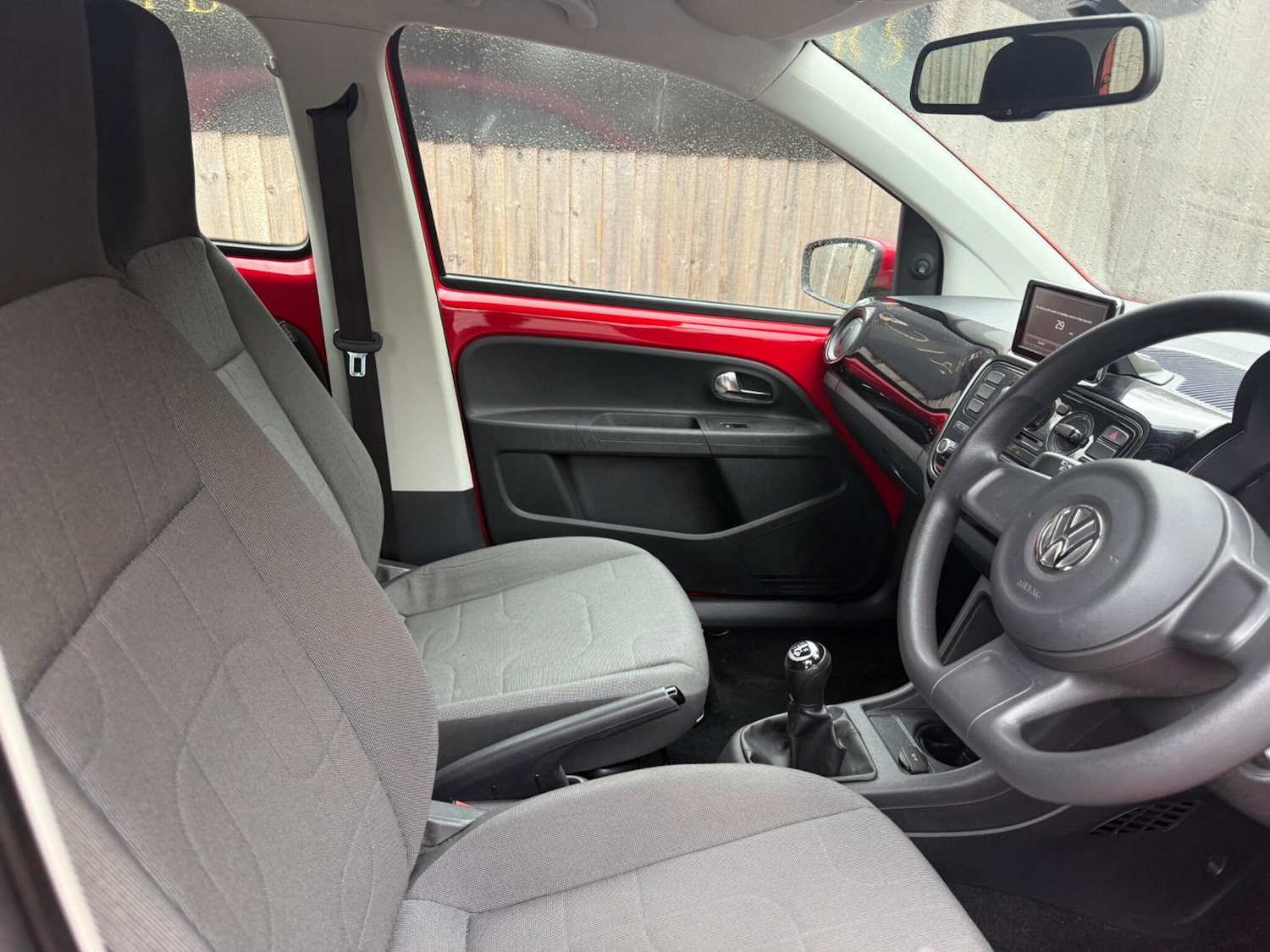 Used Volkswagen up! 2013 for sale - 76607912: Photo 7