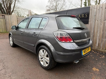 Used Vauxhall Astra 2009 for sale - 76849853: Photo