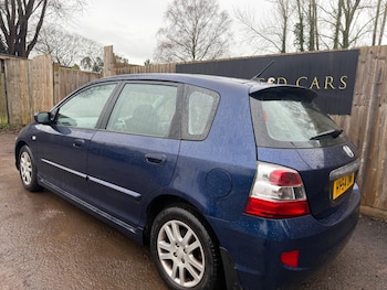 Used Honda Civic 2004 for sale - 77166599: Photo