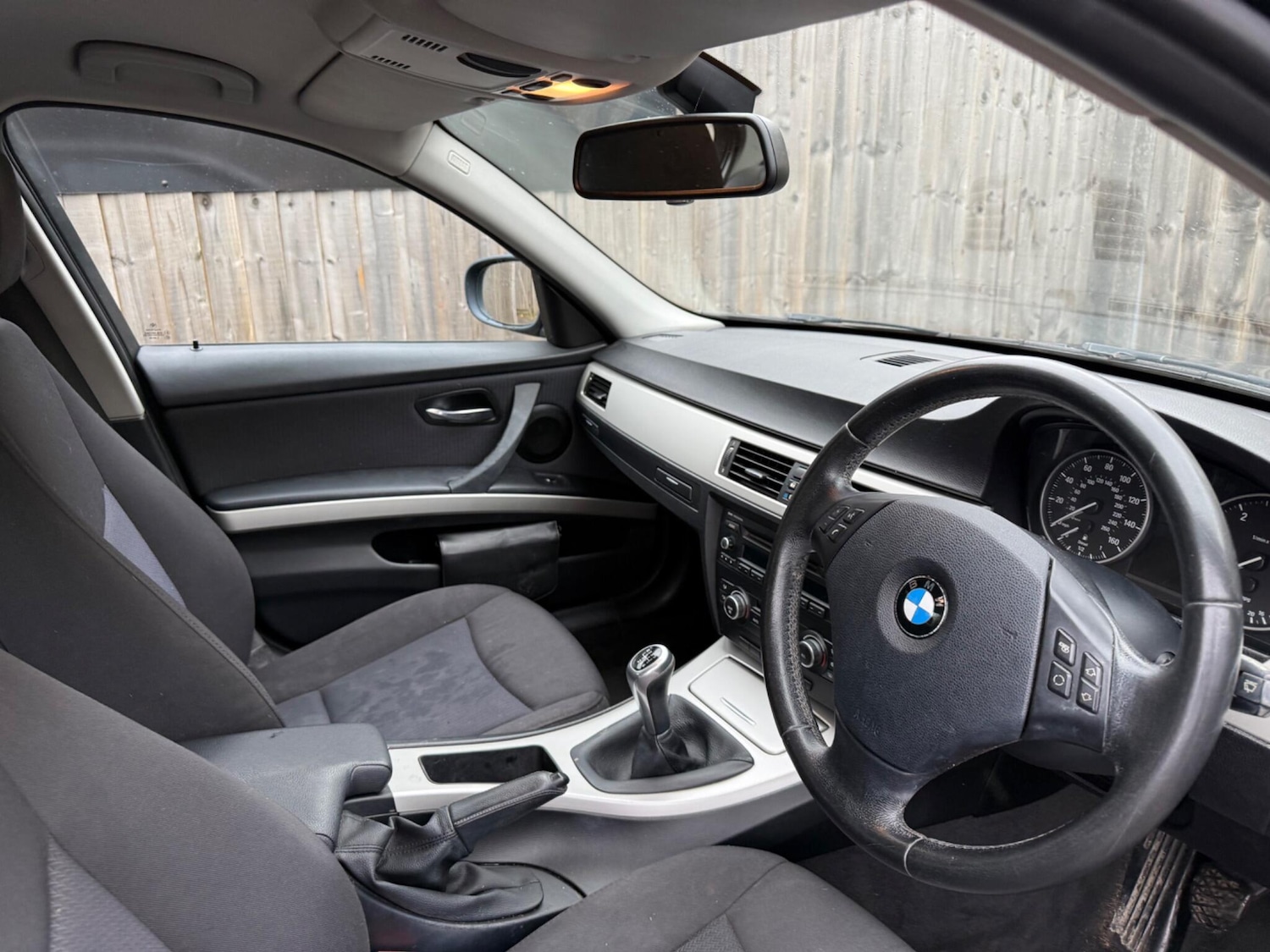 Used BMW 3 Series 2011 for sale - 76607225: Photo 9