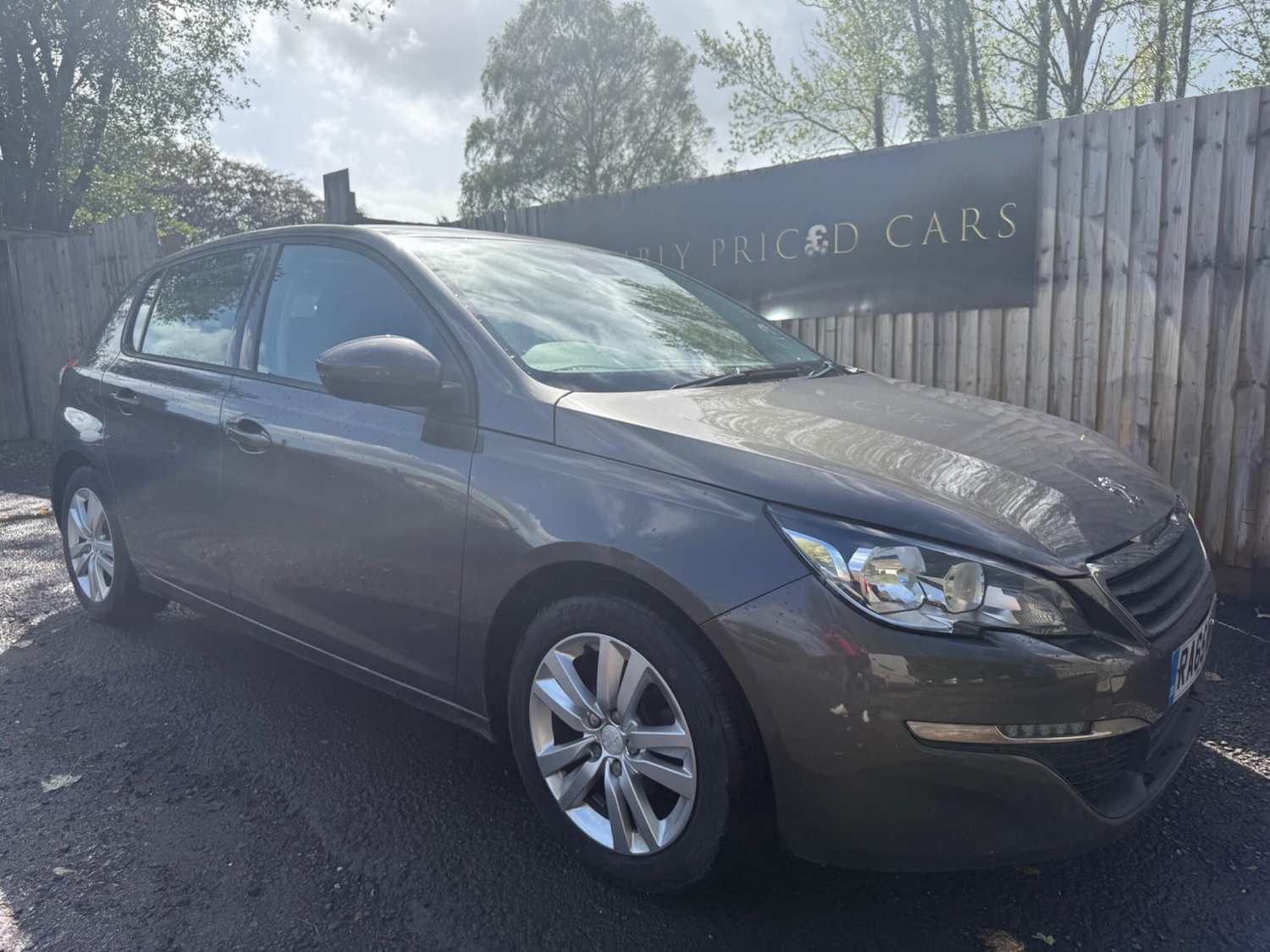 Used Peugeot 308 2016 for sale - 76607293: Photo 1