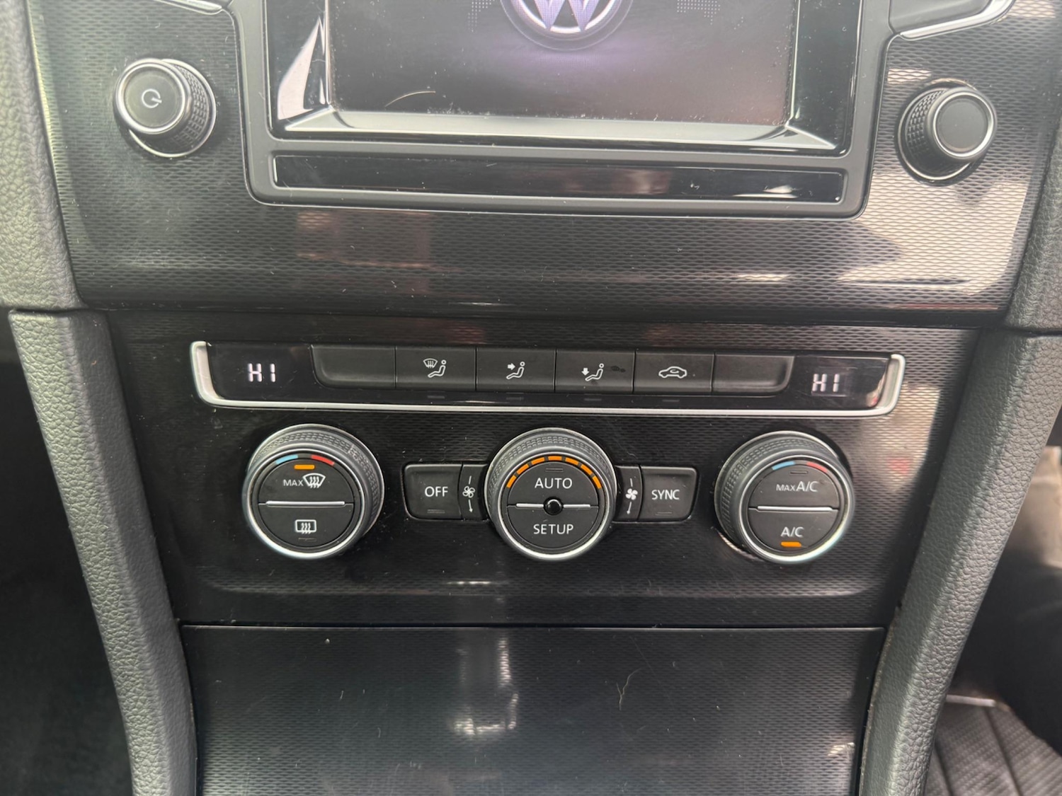 Used Volkswagen Golf 2014 for sale - 76607714: Photo 21