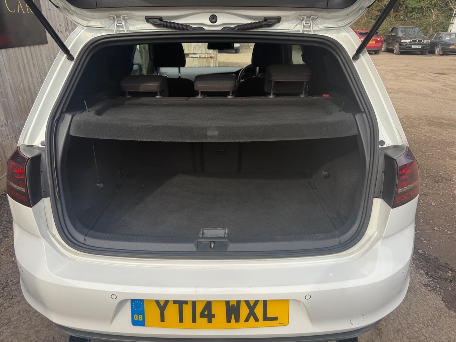 Used Volkswagen Golf 2014 for sale - 76607714: Photo 22