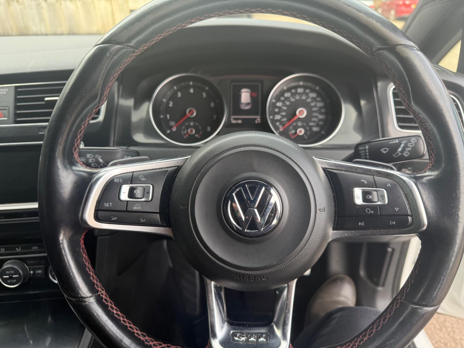 Used Volkswagen Golf 2014 for sale - 76607714: Photo 23