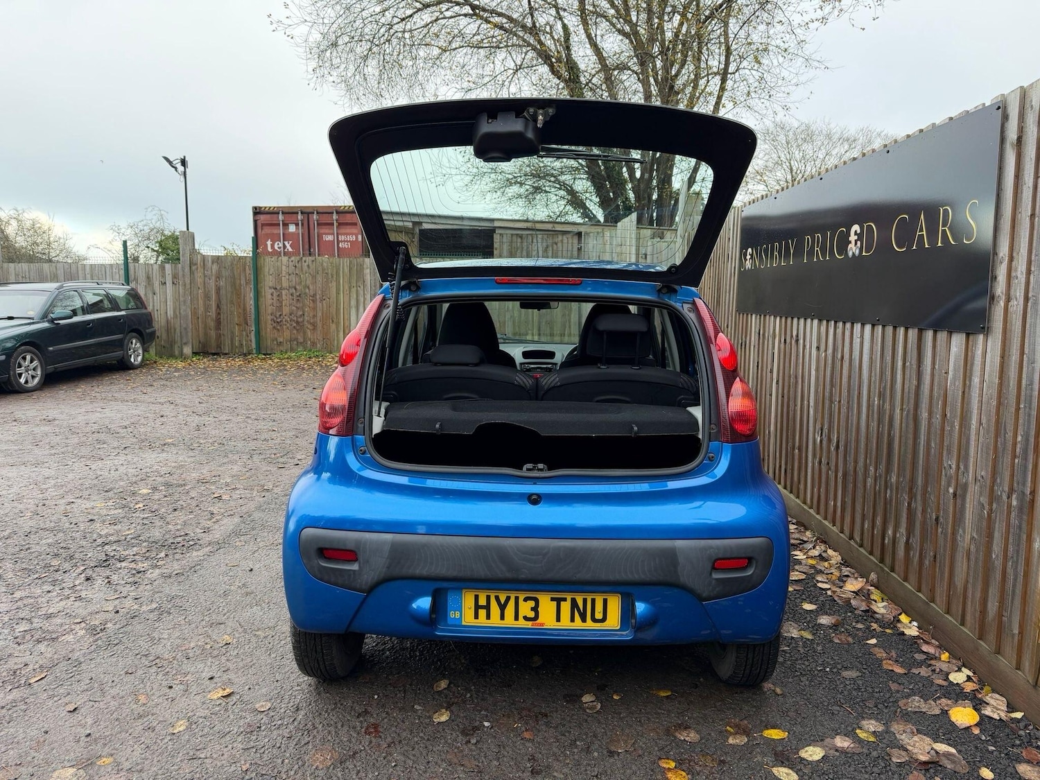 Used Peugeot 107 2013 for sale - 76742616: Photo 7