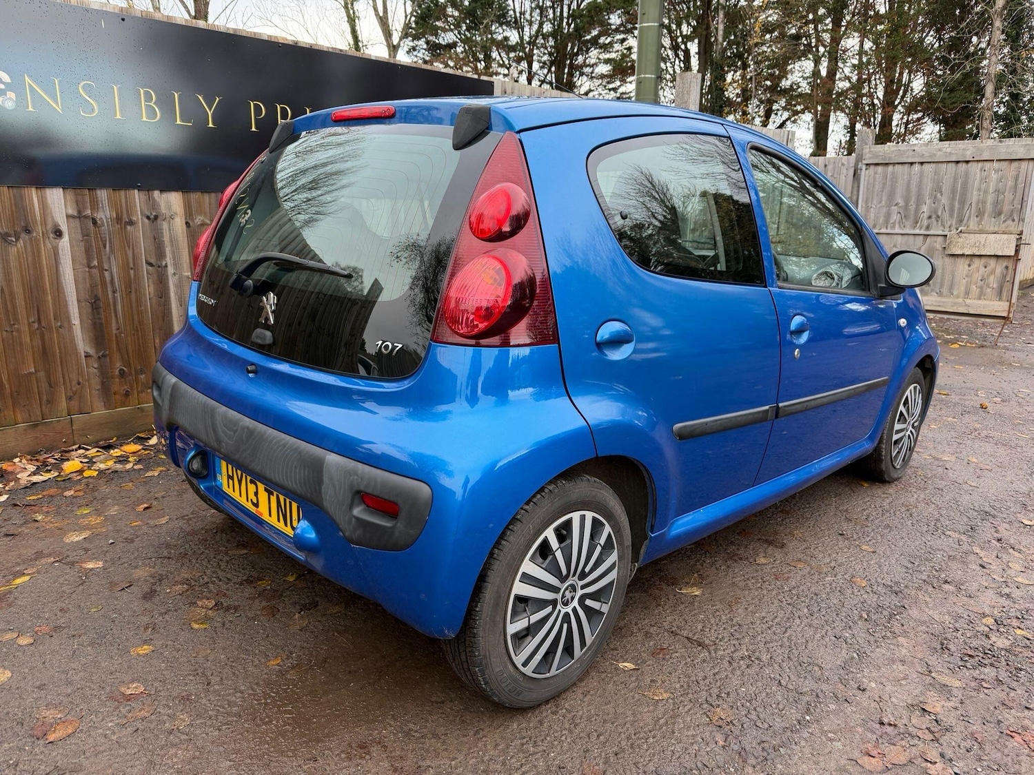 Used Peugeot 107 2013 for sale - 76742616: Photo 9