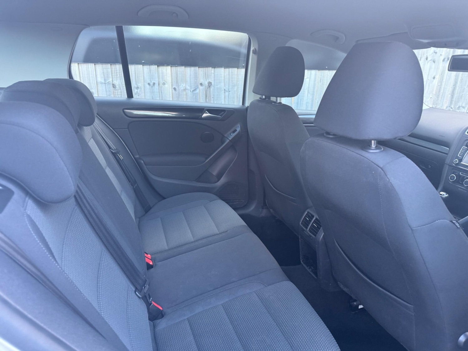 Used Volkswagen Golf 2011 for sale - 77097626: Photo 11