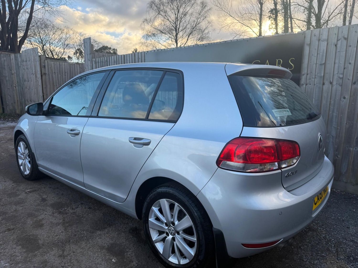 Used Volkswagen Golf 2011 for sale - 77097626: Photo 4