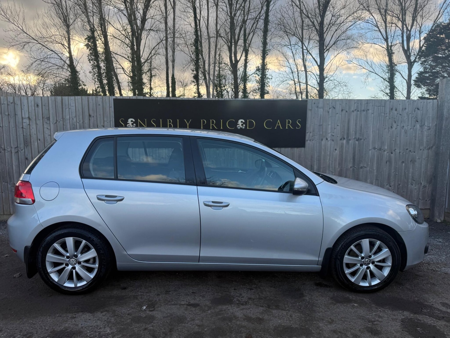 Used Volkswagen Golf 2011 for sale - 77097626: Photo 7