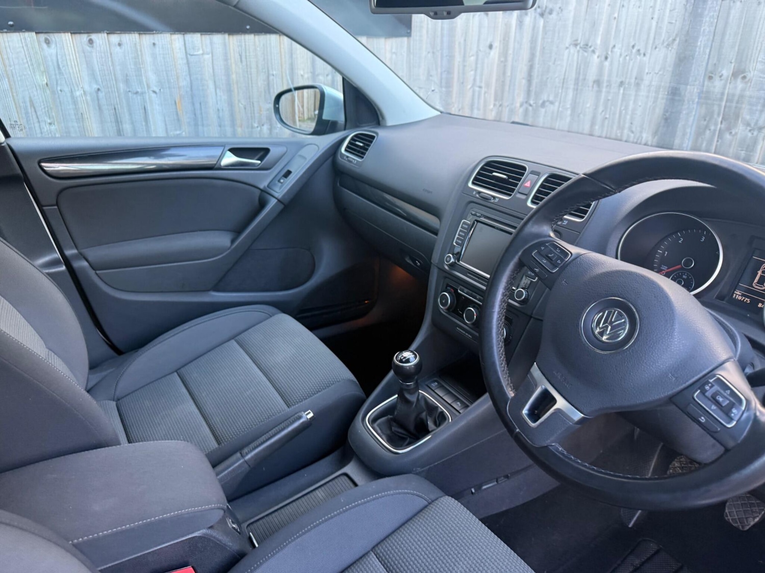 Used Volkswagen Golf 2011 for sale - 77097626: Photo 9