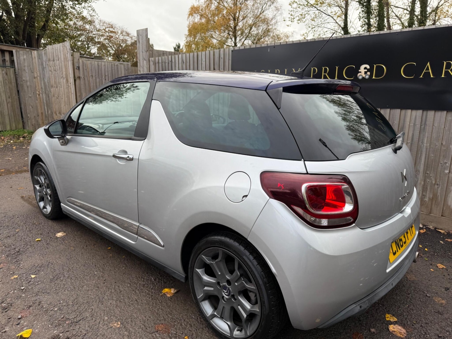 Used Citroen DS3 2013 for sale - 76607454: Photo 4