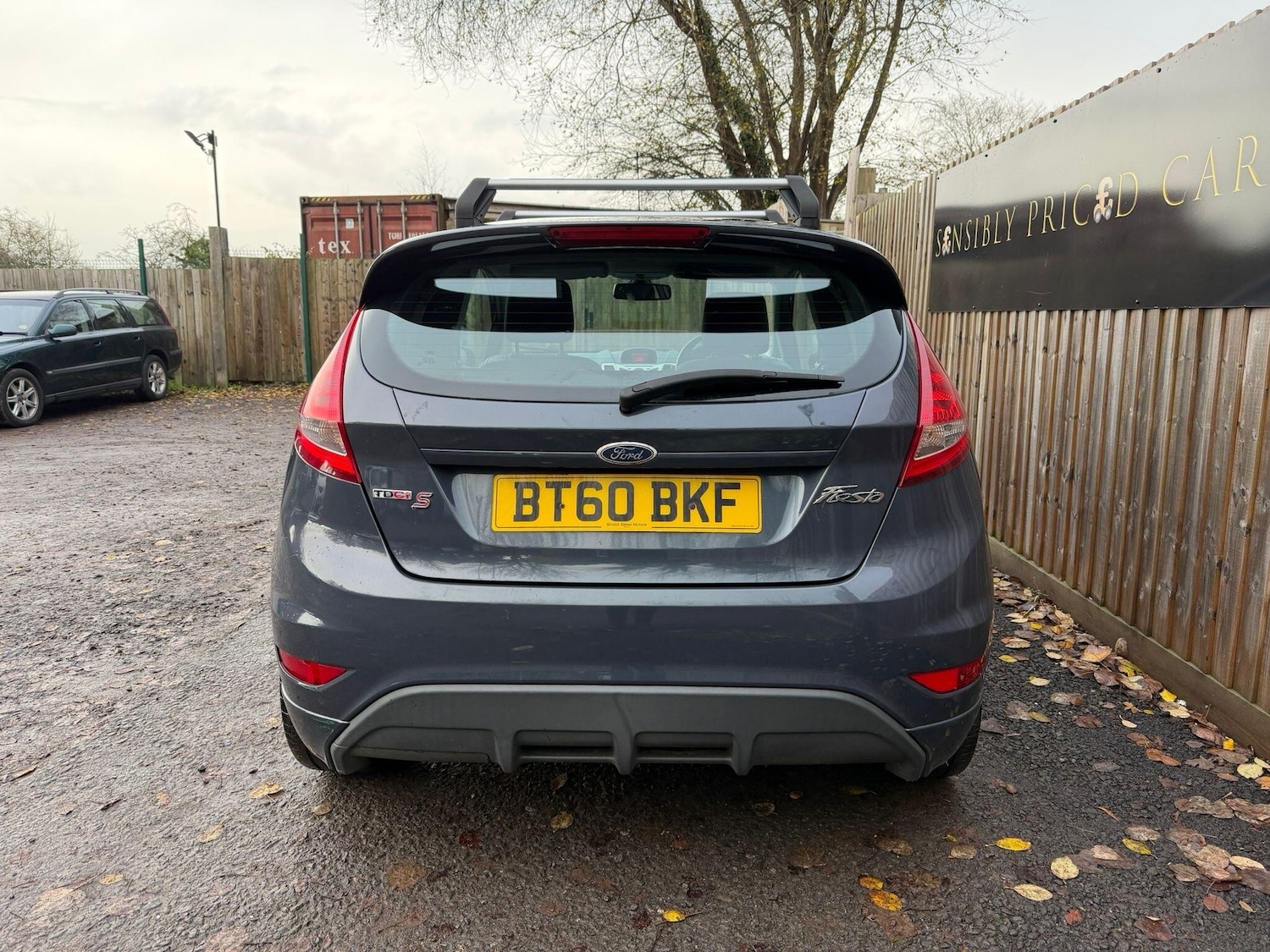 Used Ford Fiesta Van 2010 for sale - 76689787: Photo 6