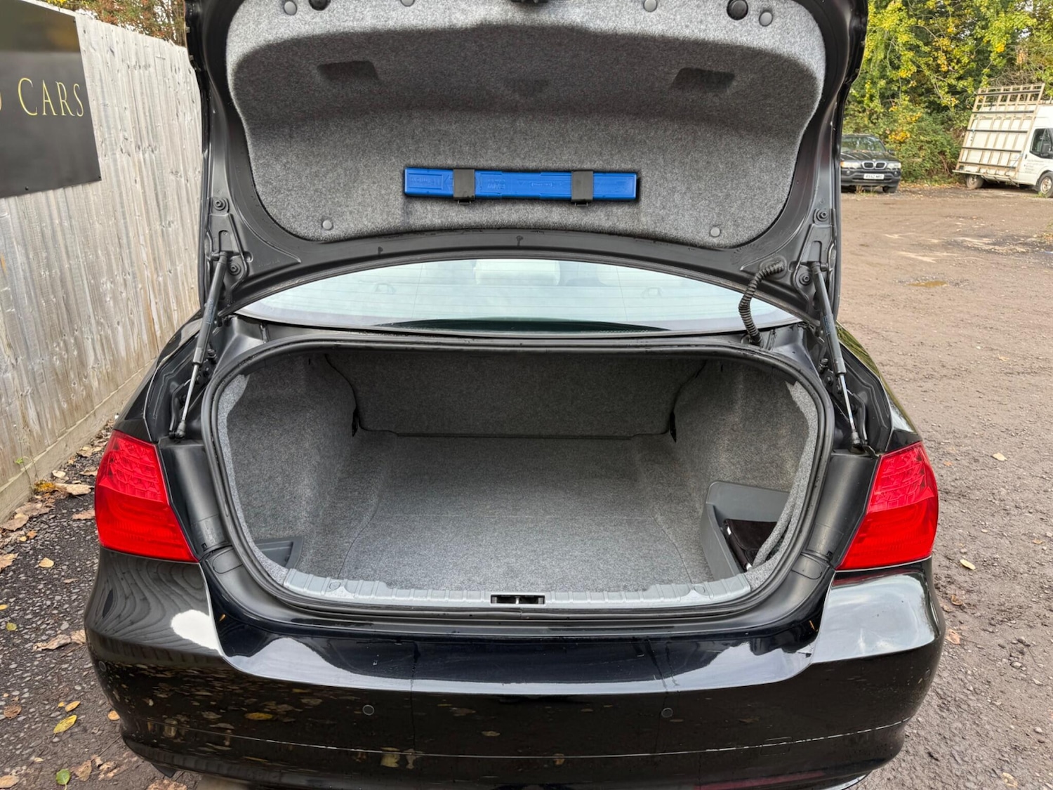 Used BMW 3 Series 2009 for sale - 76608487: Photo 12