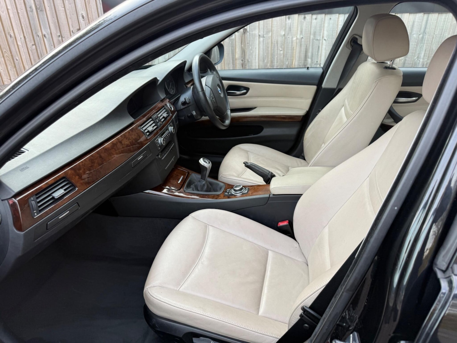 Used BMW 3 Series 2009 for sale - 76608487: Photo 13