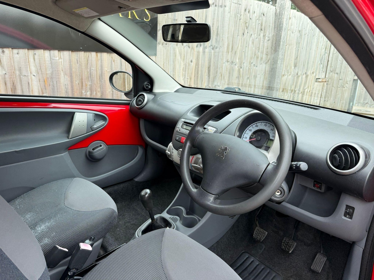 Used Peugeot 107 2006 for sale - 76608560: Photo 9