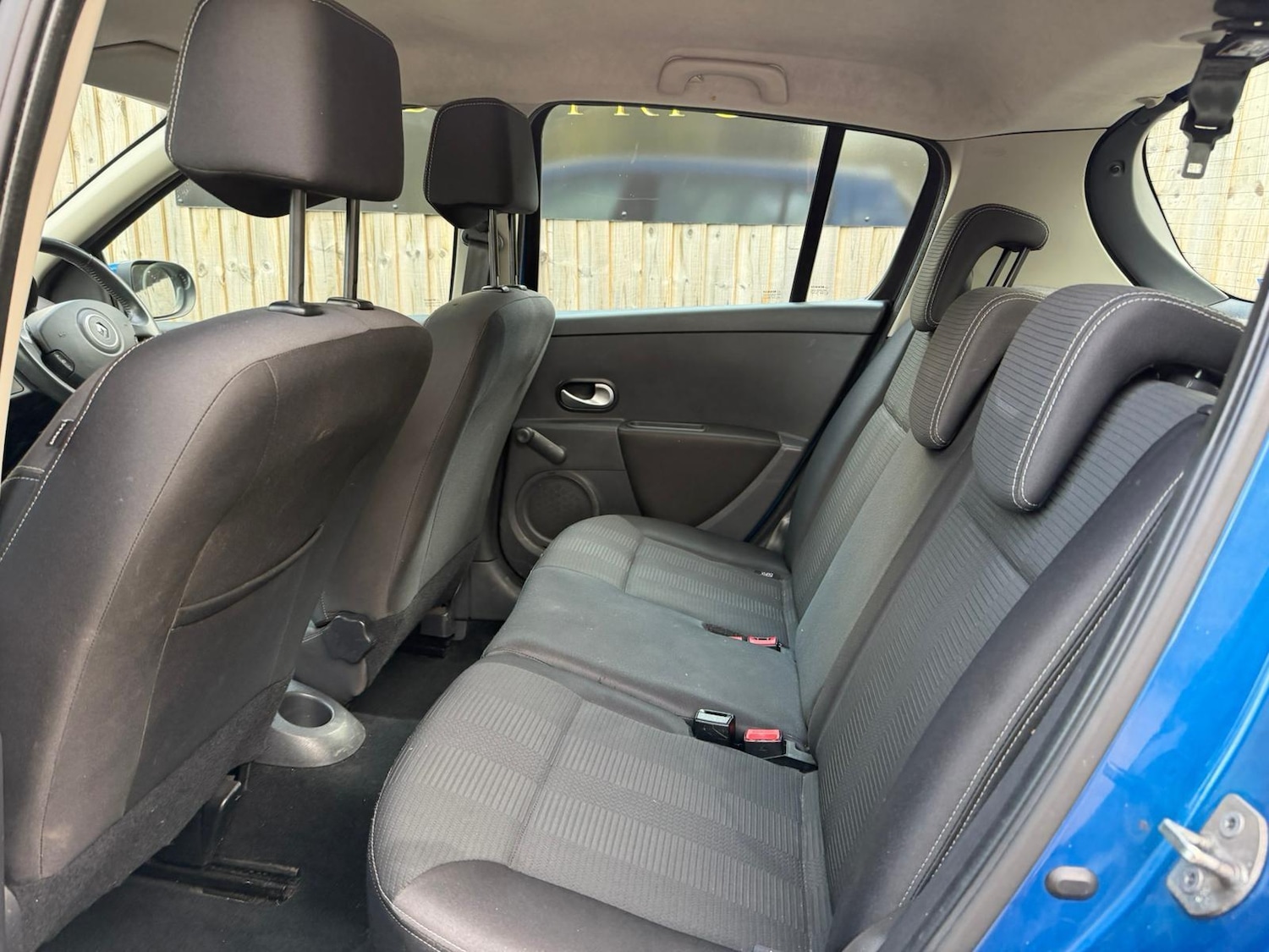 Used Renault Clio 2011 for sale - 76607218: Photo 11