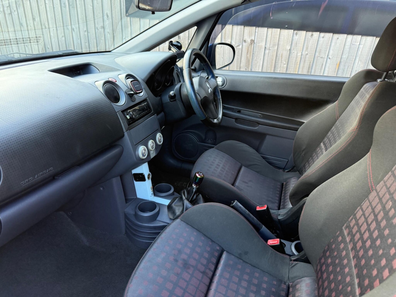 Used Mitsubishi Colt 2007 for sale - 76608363: Photo 12