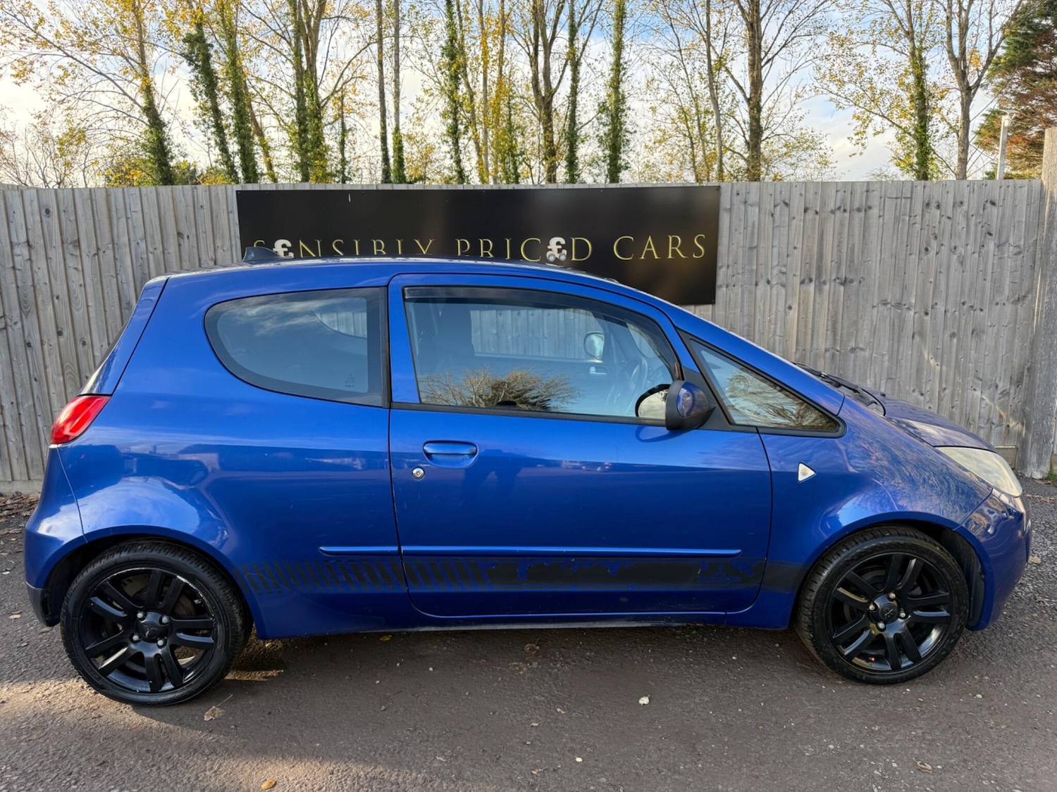 Used Mitsubishi Colt 2007 for sale - 76608363: Photo 6