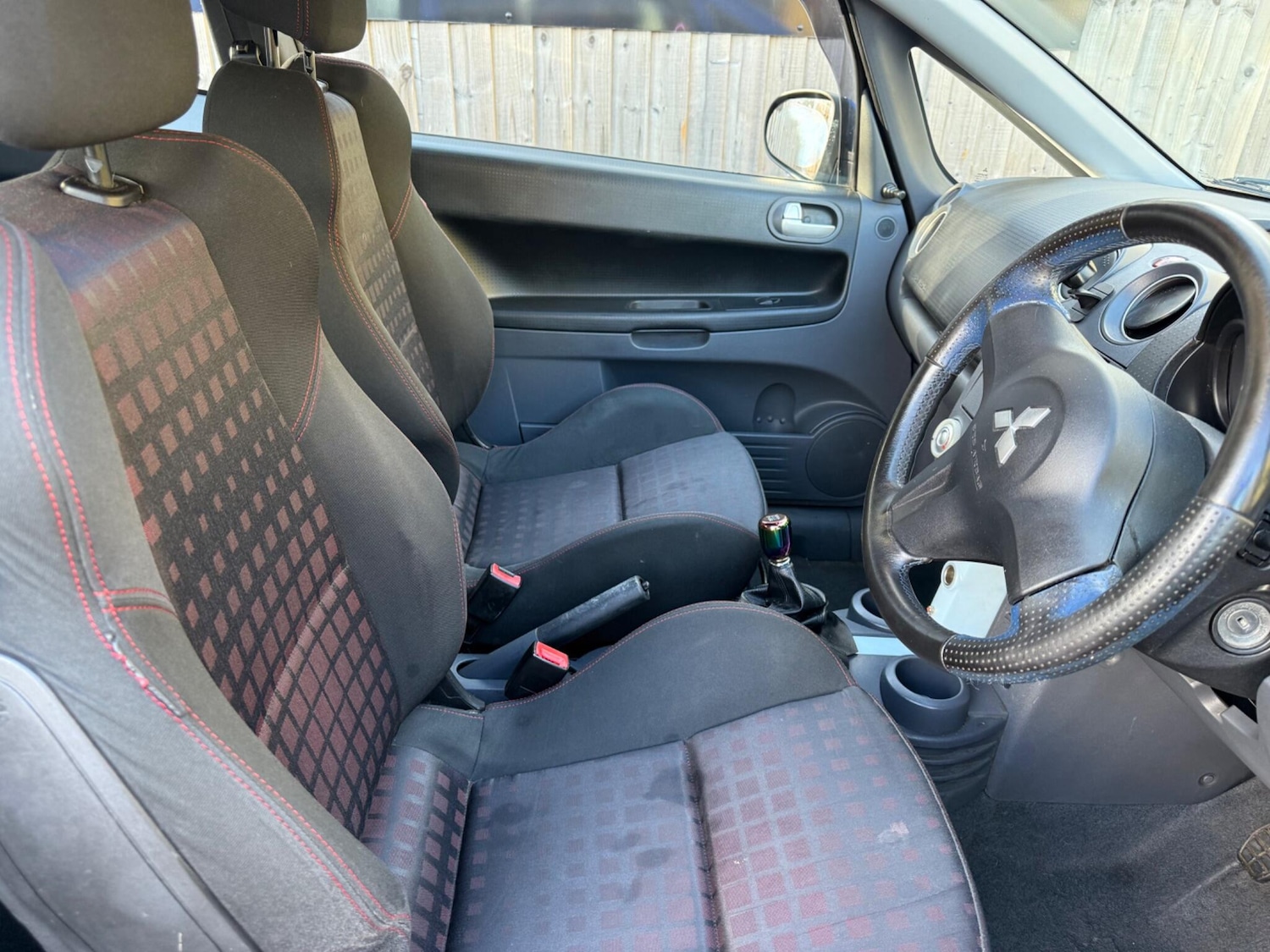 Used Mitsubishi Colt 2007 for sale - 76608363: Photo 9