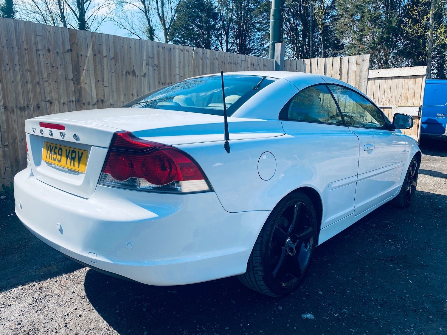 Used Volvo C70 for sale - 76607979: Photo 6