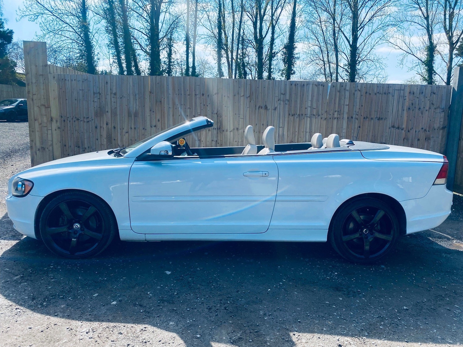 Used Volvo C70 for sale - 76607979: Photo 9