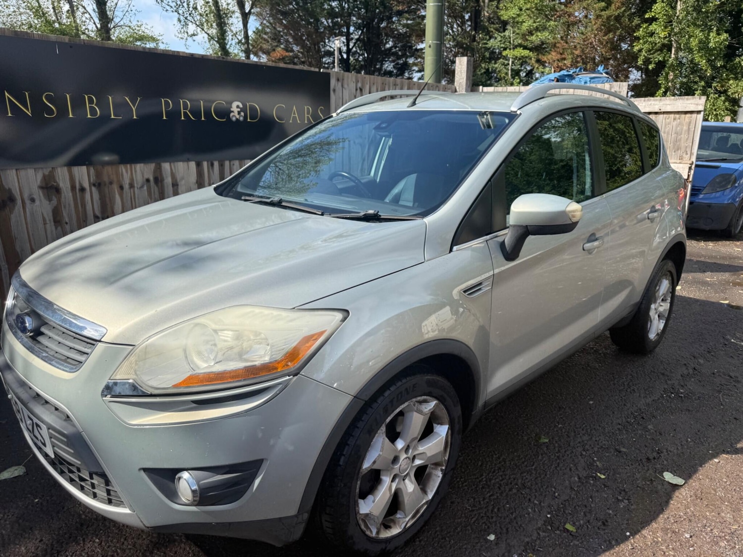 Used Ford Kuga 2009 for sale - 76607294: Photo 3