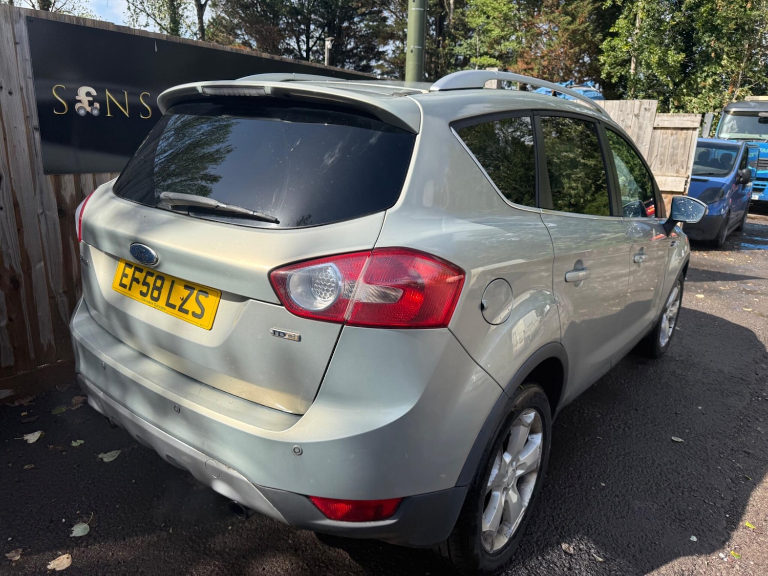 Used Ford Kuga 2009 for sale - 76607294: Photo 8