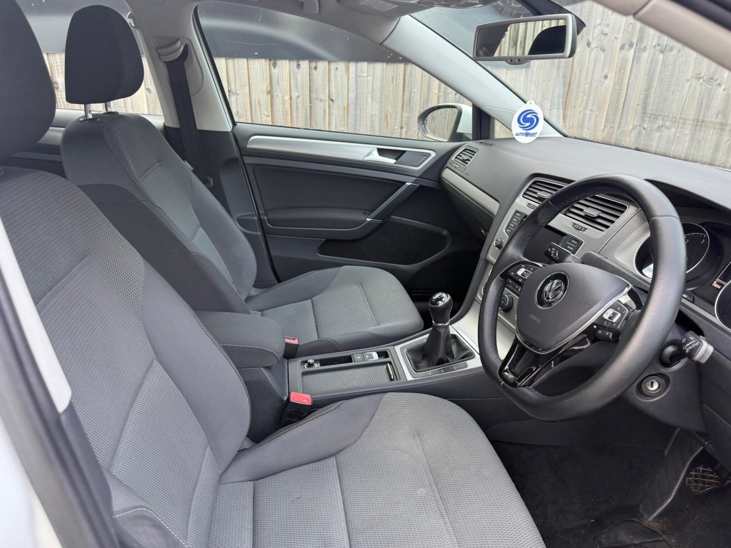 Used Volkswagen Golf 2014 for sale - 76743140: Photo 10