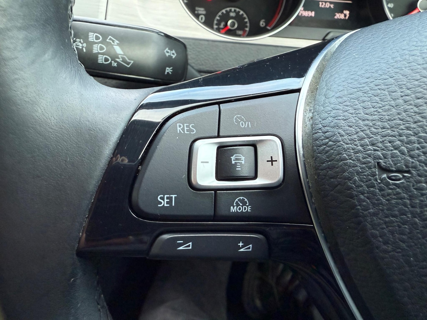 Used Volkswagen Golf 2014 for sale - 76743140: Photo 12