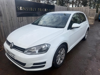 Used Volkswagen Golf 2014 for sale - 76743140: Photo
