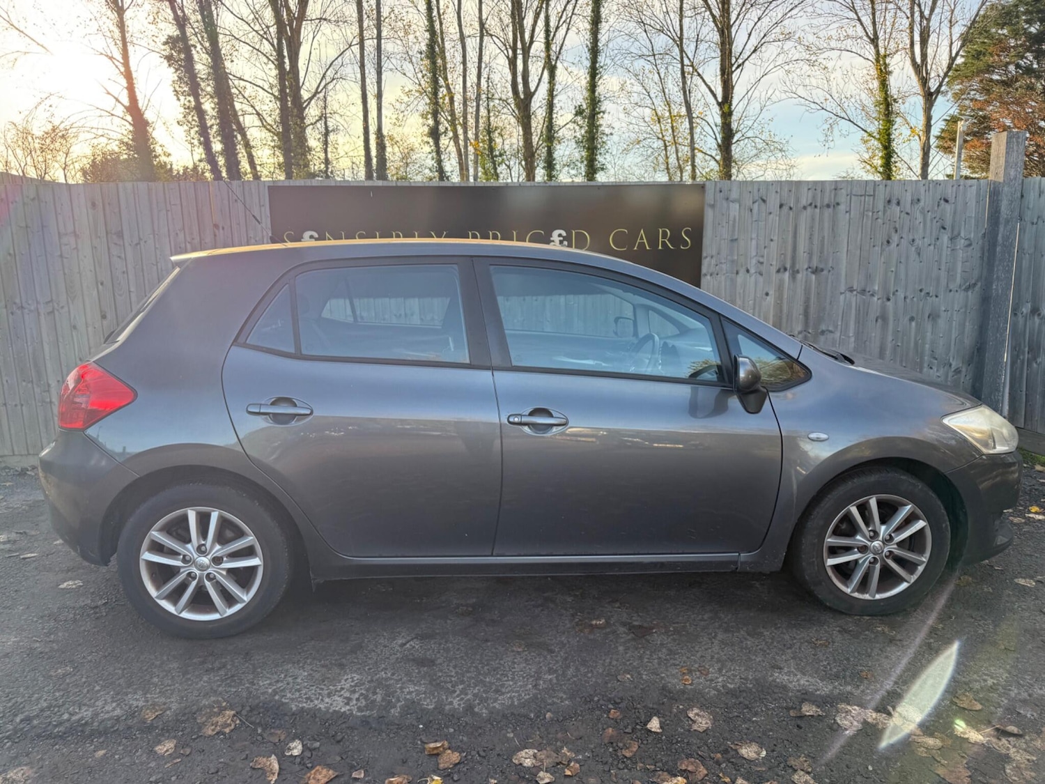 Used Toyota Auris 2009 for sale - 76658981: Photo 4