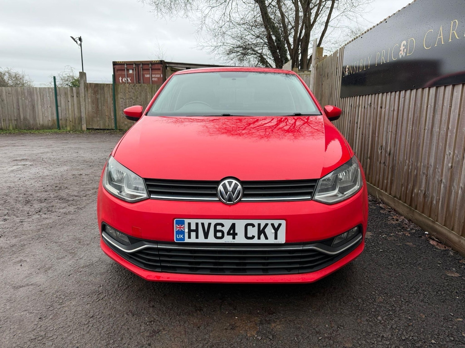 Used Volkswagen Polo 2014 for sale - 77203091: Photo 2