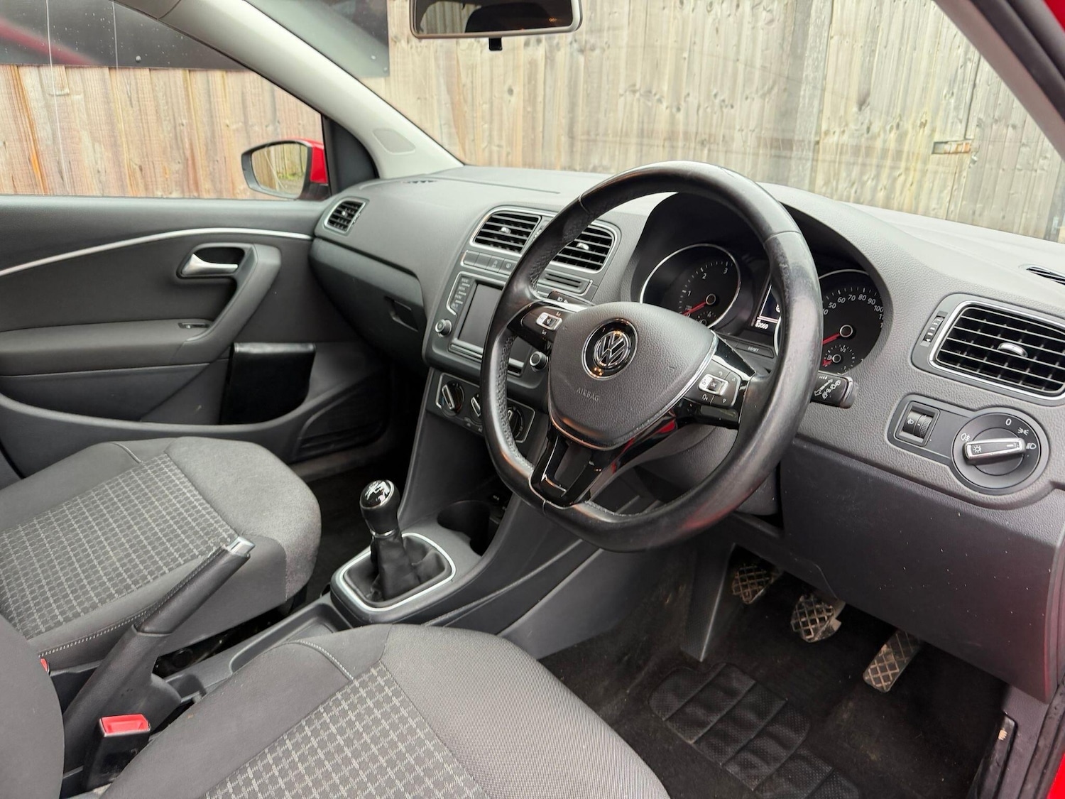 Used Volkswagen Polo 2014 for sale - 77203091: Photo 9