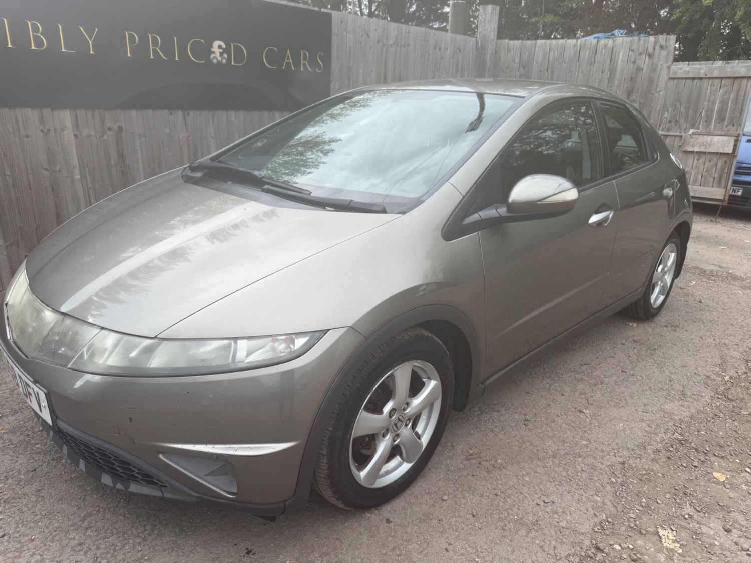 Used Honda Civic 2008 for sale - 76607242: Photo 3