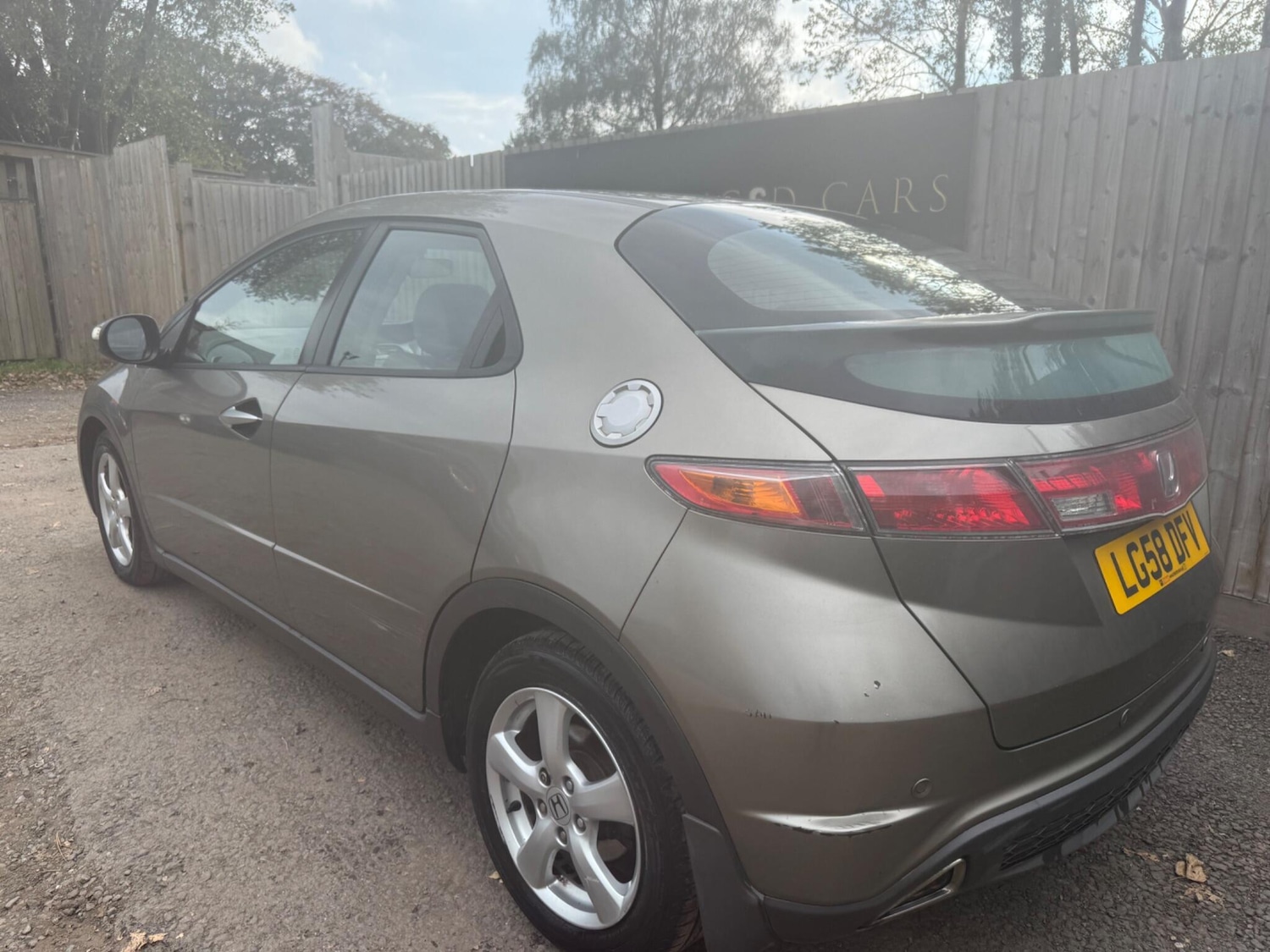 Used Honda Civic 2008 for sale - 76607242: Photo 4