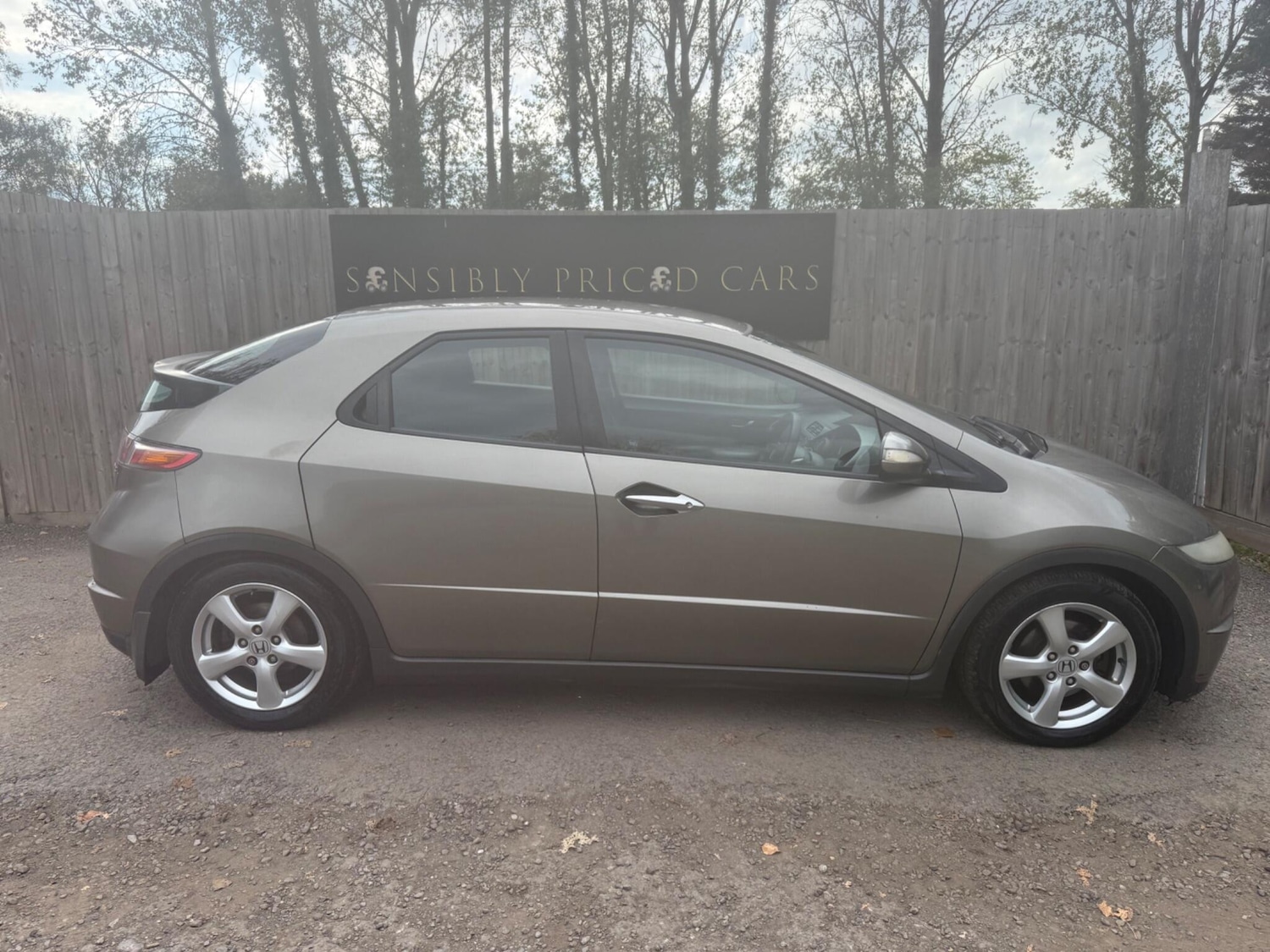 Used Honda Civic 2008 for sale - 76607242: Photo 7