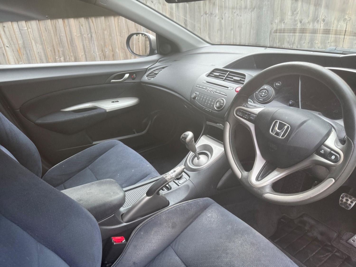 Used Honda Civic 2008 for sale - 76607242: Photo 9