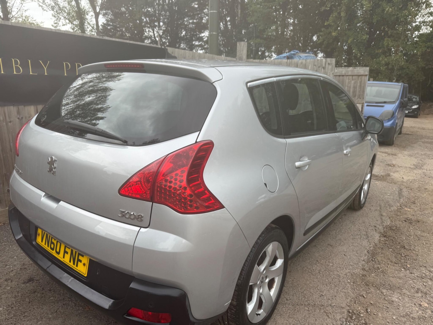 Used Peugeot 3008 2010 for sale - 76607375: Photo 8