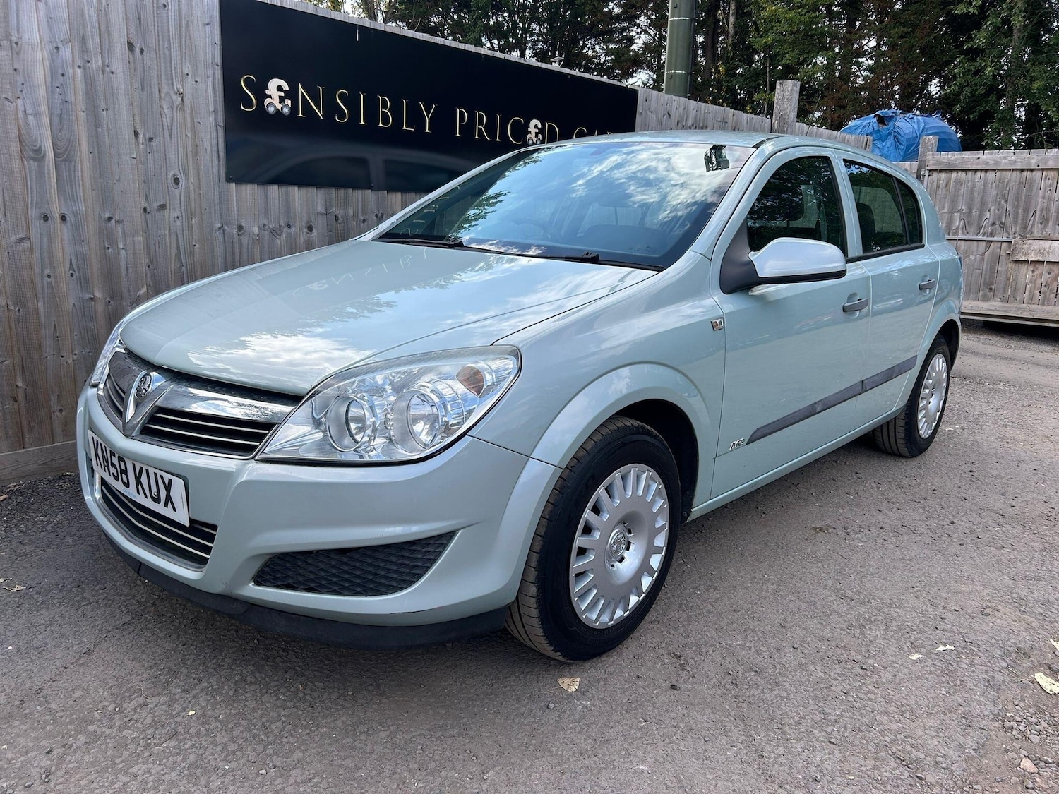 Used Vauxhall Astra 2009 for sale - 76607535: Photo 3